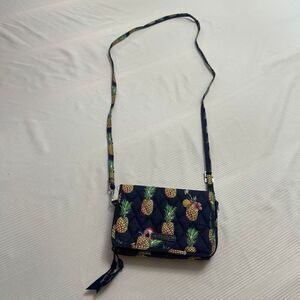VERA BRADLEY RFID 3 IN 1 CROSSBODY WRISTLET Toucan Party Handbag